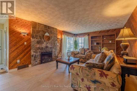 338 EDWARD STREET, Powassan, Ontario P0H 1Z0, Canada