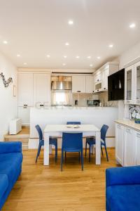 Località Punta Marana, Golfo Aranci, Sardegna 07020, Италия