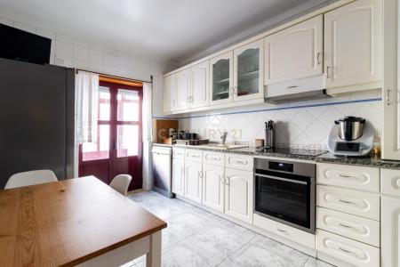 ليريا, ليريا 2415-396, البرتغال