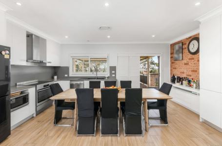 30 Twenty Second Avenue, West Hoxton, NSW 2171, Australia