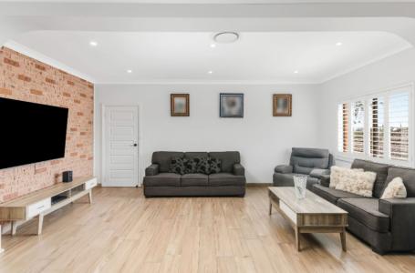 30 Twenty Second Avenue, West Hoxton, NSW 2171, Australia