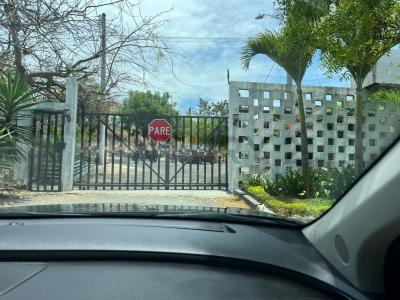 Punta Blanca, Entrada 6 Solar 24, Santa Elena, Santa Elena 00001, Ecuador