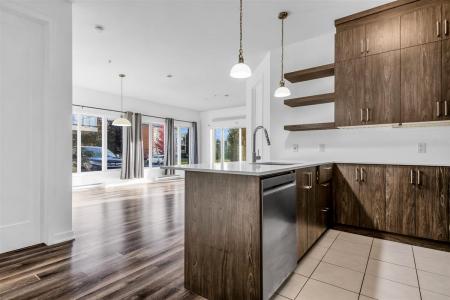 8155  Boul. Leduc, Brossard, Quebec J4Y 0N9, Canadá