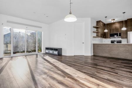 8155  Boul. Leduc, Brossard, Quebec J4Y 0N9, Canadá