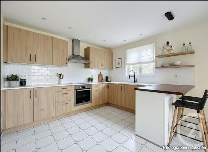 Brunoy, Isla De Francia 91800, Francia