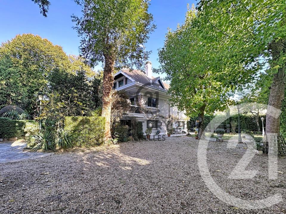 Chelles, Ilha De França 77500, França