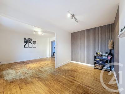 Cremieu, Rhône-Alpes 38460, France