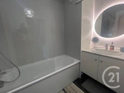 Mantes La Ville, Isla De Francia 78711, Francia