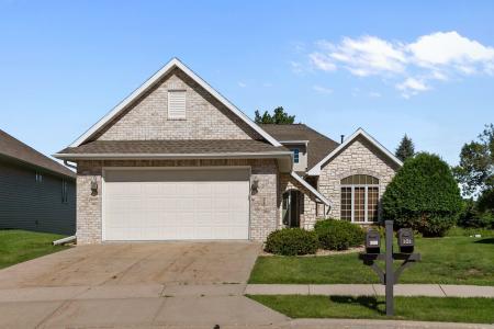 924 E Pondview Court, Appleton, Wisconsin 54913