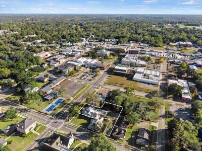 216 N Adams Street, Quincy, Florida 32351, USA