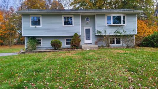 11 Pleasant Lane, Poughkeepsie, Nowy Jork 12603, USA
