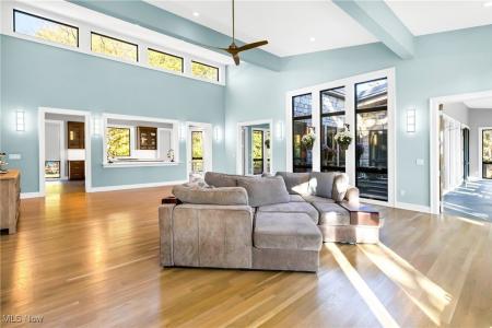 23940 Center Ridge Road, Westlake, Ohio 44145, Stati Uniti