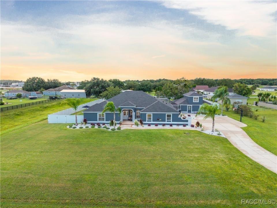 9060 CR 128C, Wildwood, 佛羅里達州 34785, 美國