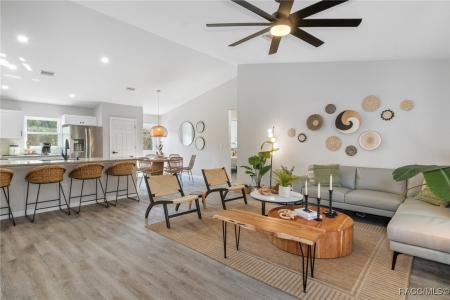 4865 S Tromp Loop, Homosassa, 佛罗里达州 34448, 美国