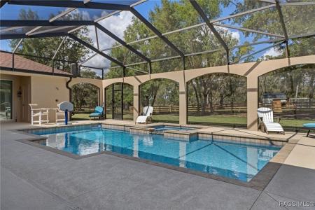 8947 W Basilico Street, Crystal River, פלורידה 34428, ארצות הברית של אמריקה 