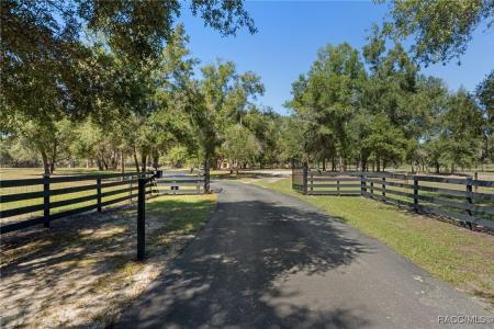 8947 W Basilico Street, Crystal River, פלורידה 34428, ארצות הברית של אמריקה 