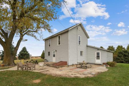 6262 N Ave, Maynard, Iowa 50655, USA