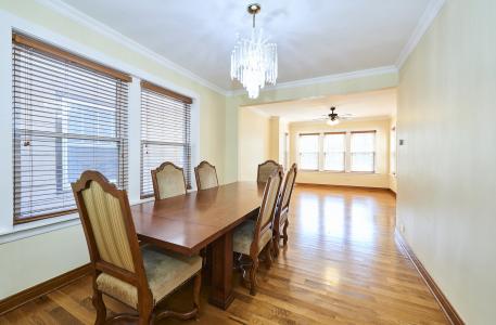 3222 W Warner Avenue , 1, Chicago, Illinois 60618