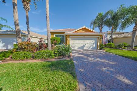 15948 Cobble Mill Dr, Wimauma, Floryda 33598, USA