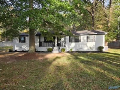 255 Cooper Road, New Hope, Alabama 35760, États-Unis