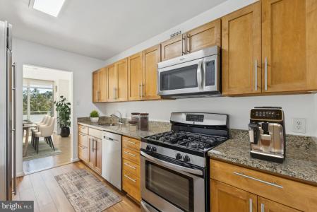 5101 River Road Unit# 718, Bethesda, 메릴랜드 20816, 미국