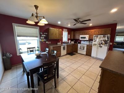 302 4th Avenue SW, Bowman, 北达科他州 58623, 美国