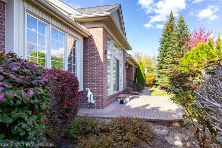 207 Harrington Drive, Troy, ميشيغان 48098, الولايات المتحدة