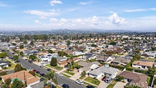 11514 Mollyknoll, Whittier, California 90604