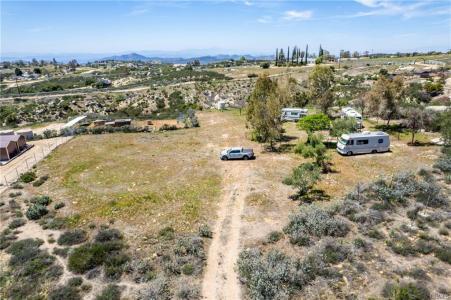 VARNUM RD, HEMET, קליפורניה 92544, ארצות הברית של אמריקה 