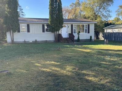 221 Dwyer, Clare, Michigan 48617, HOA KỲ