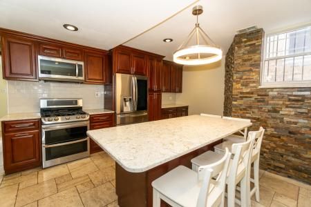 2651 W Pope John Paul Ii Drive, Chicago, 伊利诺斯州 60632, 美国