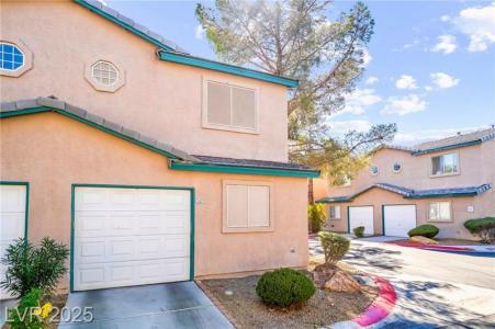 5621 Lago Court, Las Vegas, Nevada 89118