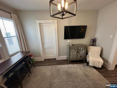 52 Delafield Avenue, Lyndhurst, New Jersey 07071, USA