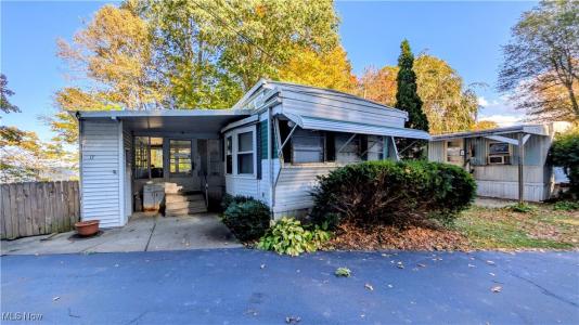 4017 Lake Road #17, Conneaut, Ohio 44030, USA