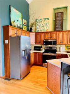 2304 Bos Landen Drive 2, Pella, 爱荷华州 50219, 美国