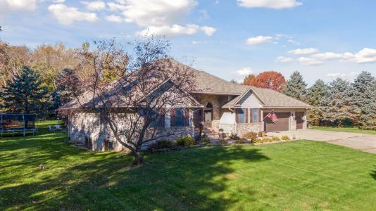 582 Country Oaks Lane, Troy Twp, Wisconsin 54022, Estados Unidos
