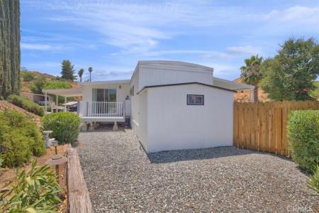 22780 Skylink, Canyon Lake, California 92587