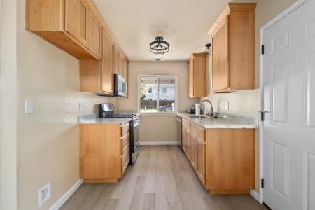 1106 Circuit Drive, Roseville, カリフォルニア 95678, アメリカ合衆国