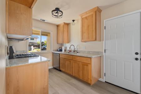 1106 Circuit Drive, Roseville, カリフォルニア 95678, アメリカ合衆国