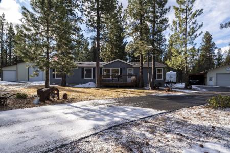 17575 Sutter Street, La Pine, Oregon 97739, USA