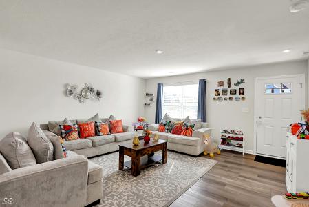 910 Red Hills Court, Lebanon, Indiana 46052