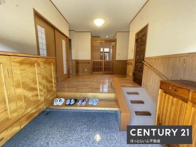 高城町穂満坊94-4, 広々42坪の住宅 電動シャッター付きガレージ付き, 都城市, Miyazaki 885-1202, Japão