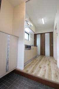 101, 羽田3丁目19-5, ISOT羽田, 大田区, Токио 144-0043, Япония