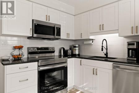 355 SANDRINGHAM CRESCENT, London South (south R), 安大略省 N6C 5K3, 加拿大