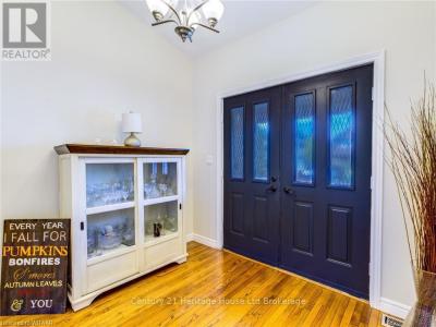 10 BLACKFOOT PLACE, Woodstock (woodstock - North), Ontario N4T 1E2, Canada