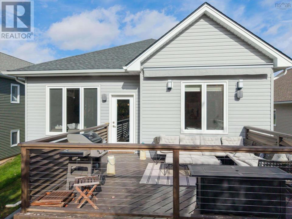 34 KRAUSE COURT, Dartmouth, ノバスコシア B2W 0K9, カナダ