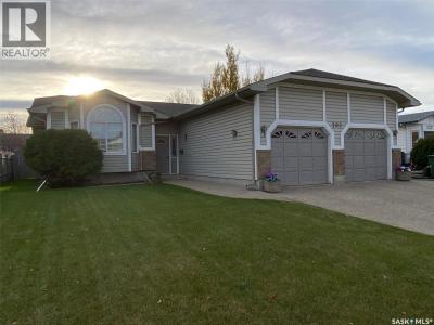 205 MORRISON DRIVE, Yorkton, Saskatchewan S3N 4A1, Canada