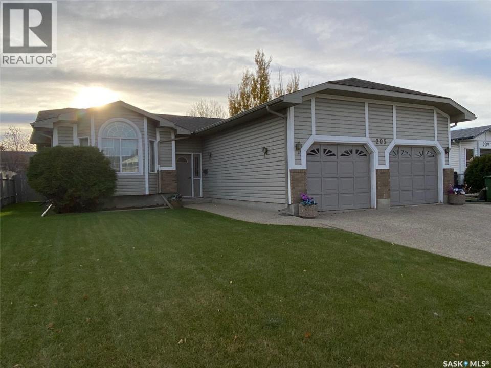205 MORRISON DRIVE, Yorkton, Saskatchewan S3N 4A1, Canadá