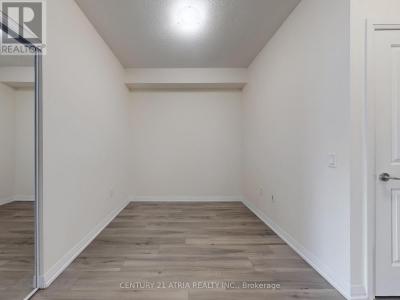 60 ANN O'REILLY ROAD, Toronto (henry Farm), Ontario M2J 0C8, Canada