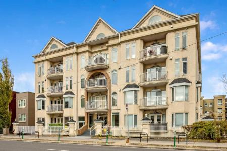 1026 12 AVENUE SW, Calgary, Alberta T2R 0J6, Canada